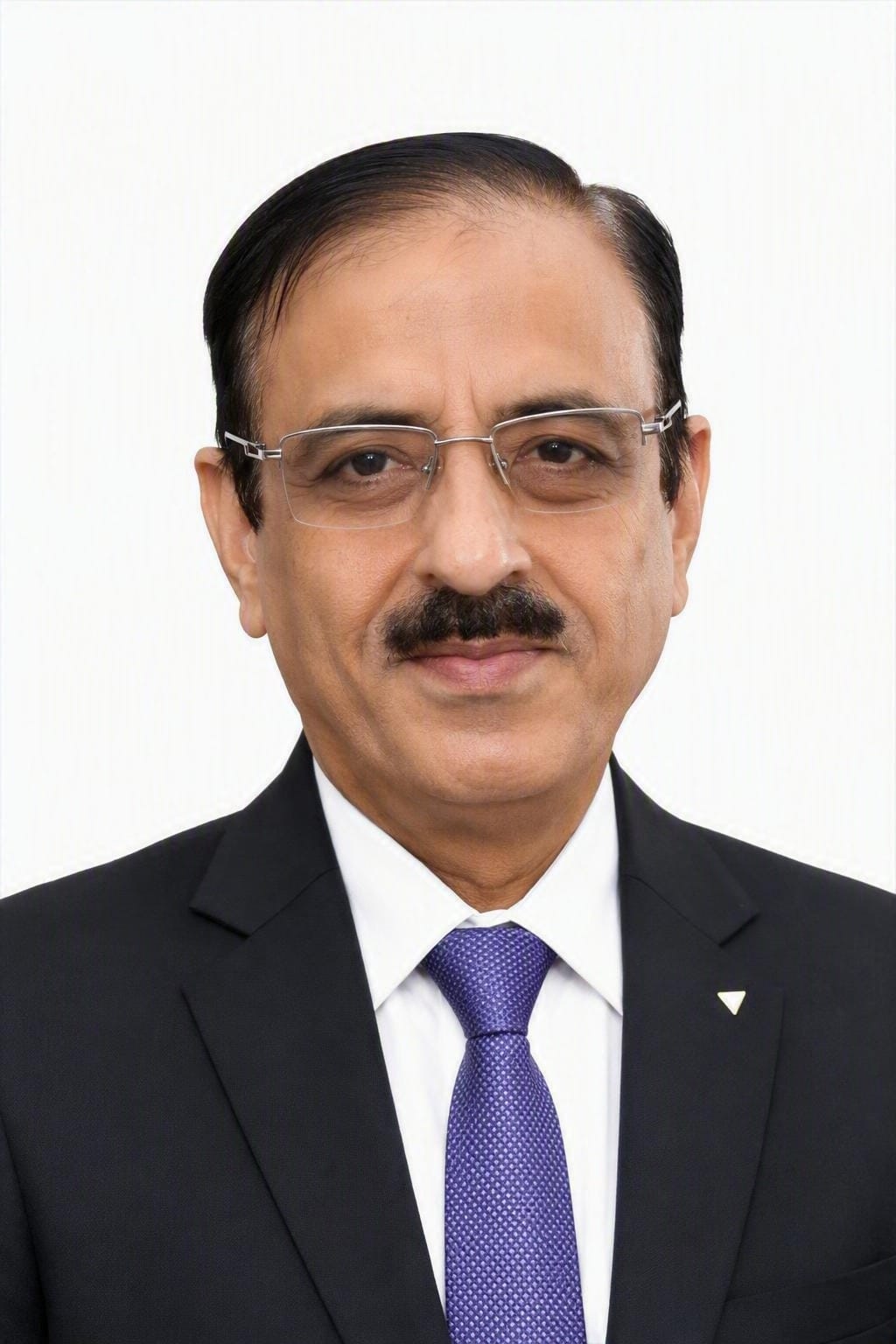 Shri Raghunadhan AV